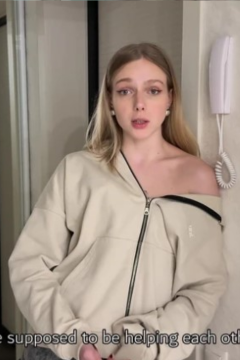 ดูหนังออนไลน์ น้ำเย็นๆหรือจะสู้เอ็นอุ่นๆ Fucked My Stepsister in Every Corner of the Apartment